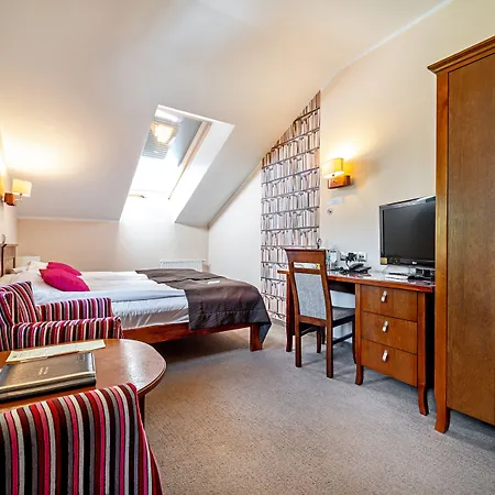Hotell Mlyn Aqua 3*